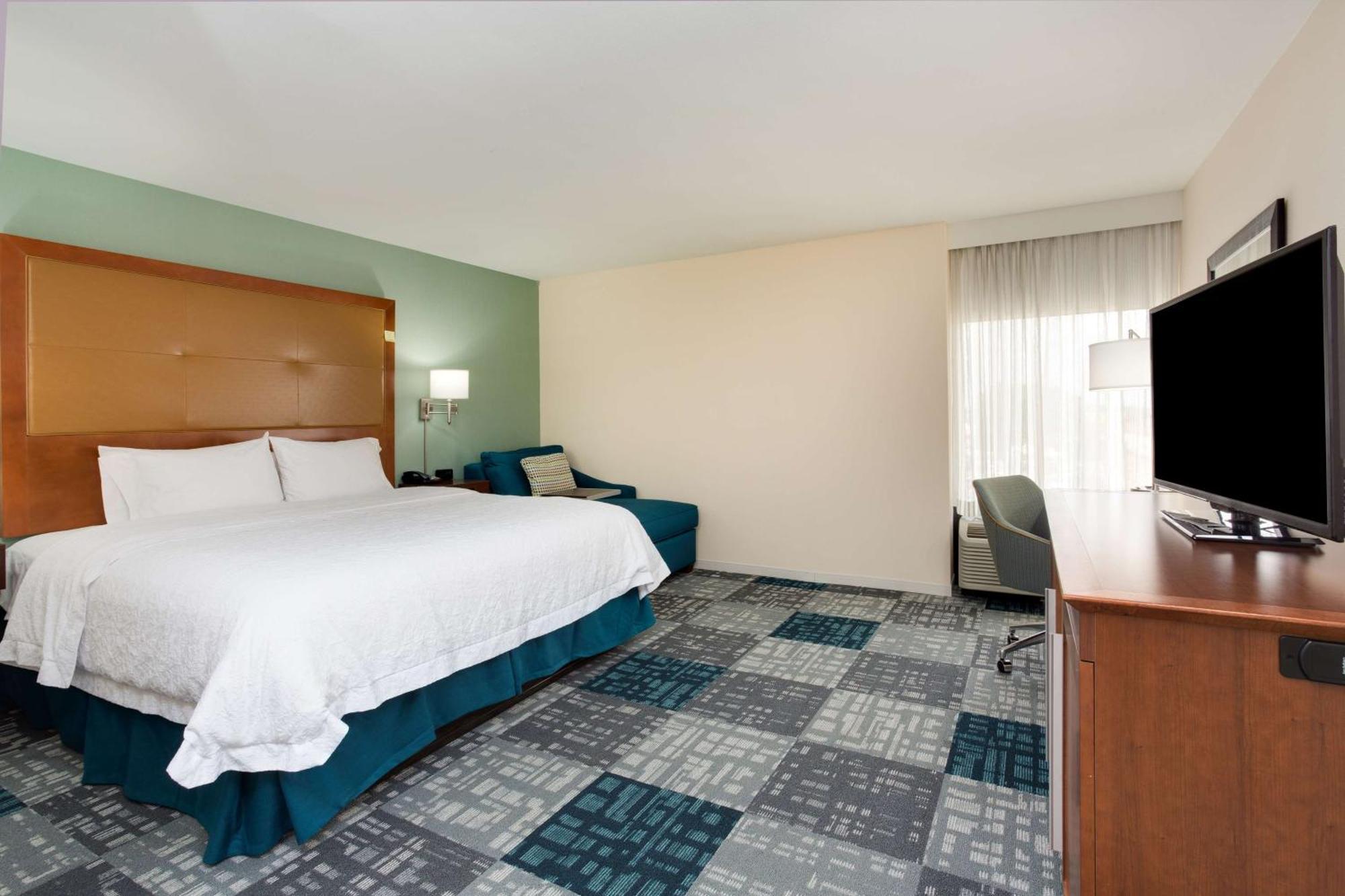 Hampton Inn Norcross Exterior photo