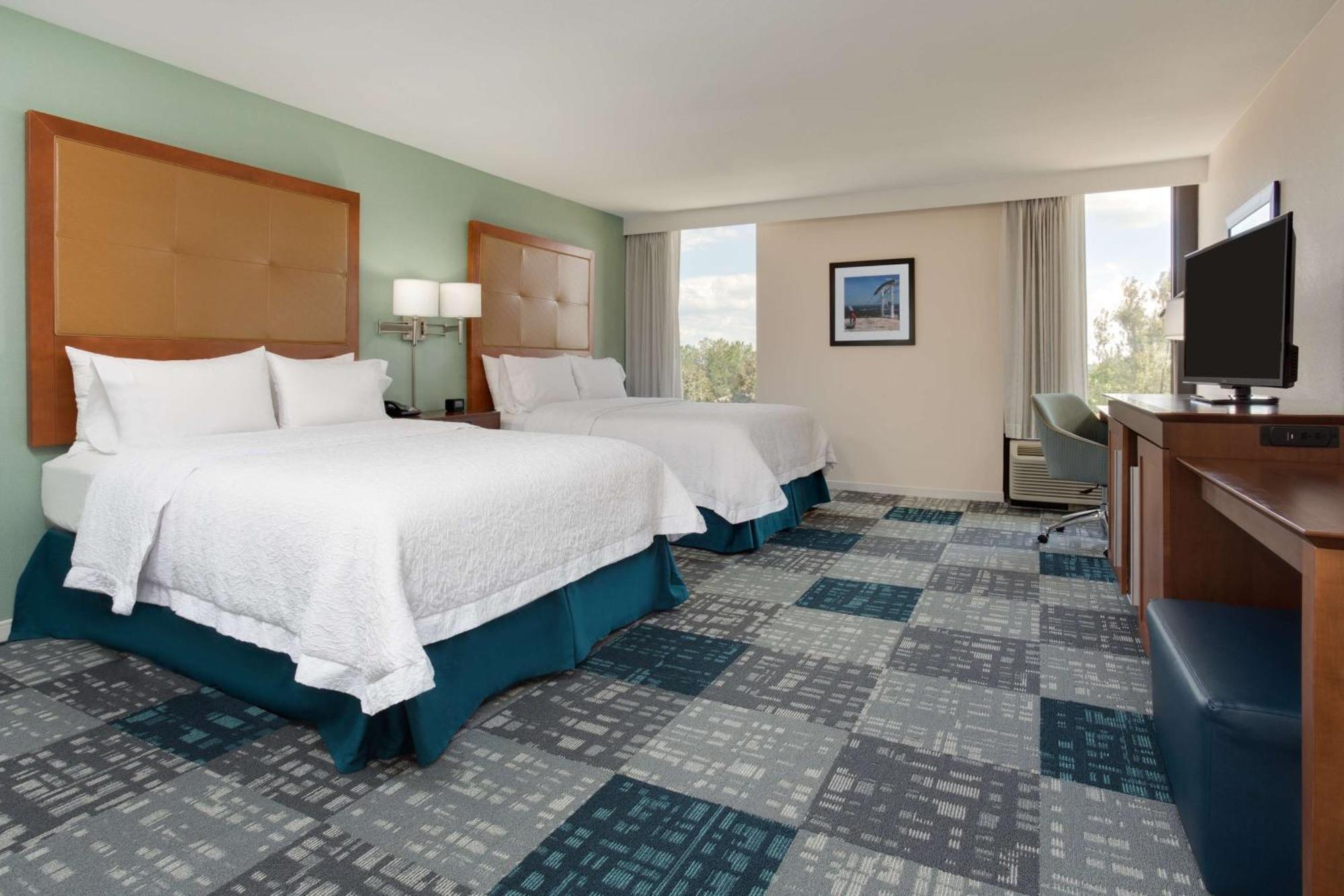 Hampton Inn Norcross Exterior photo